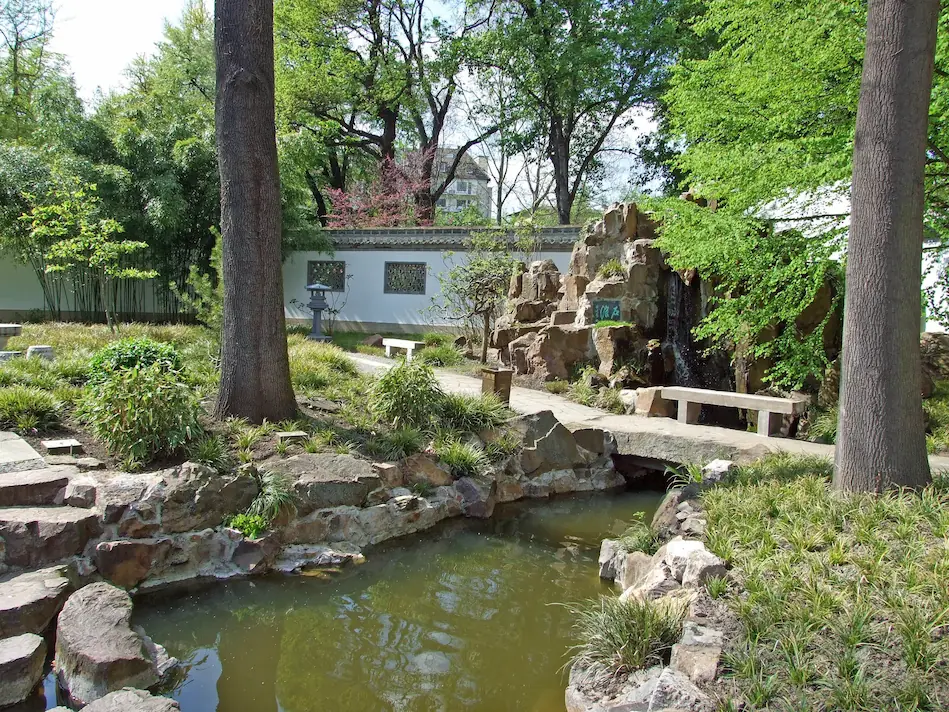 Garten des Himmlischen Friedens im Bethmannpark in Ffm 